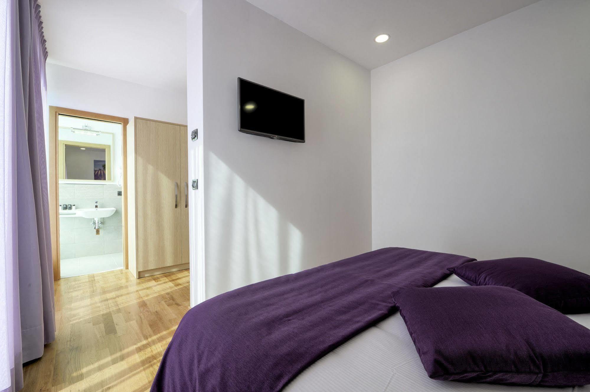 Hotel Ginevra Palace Roma